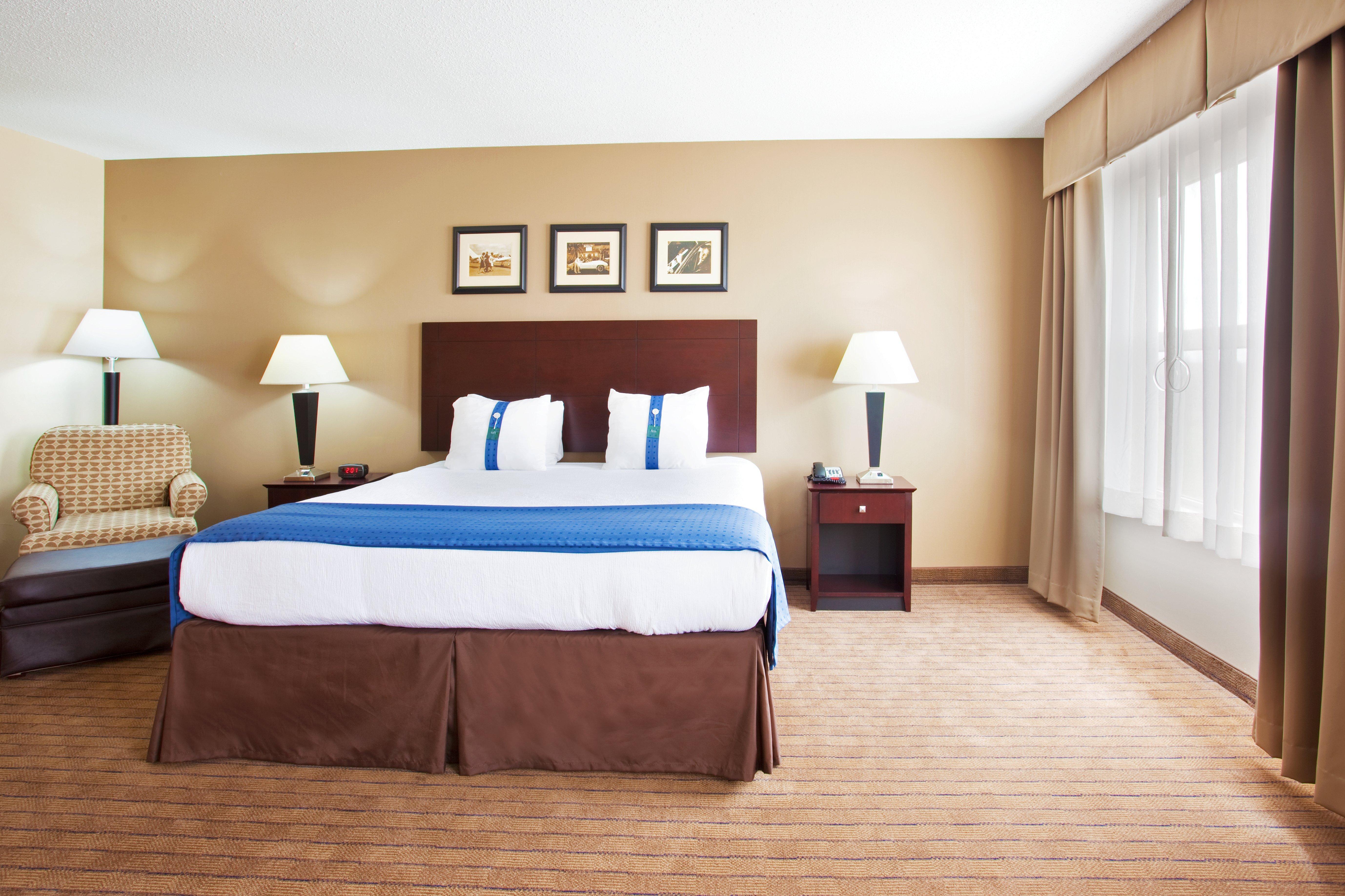 Holiday Inn Aurora North - Naperville By Ihg Bagian luar foto